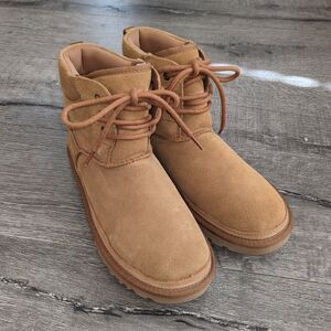 UGG Neumel Hiker Boots Women’s 9 Chestnut Suede Leather Lace Up